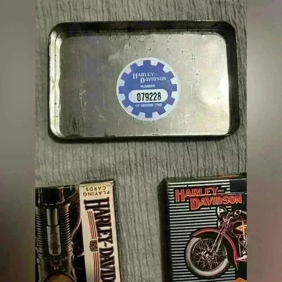 Vintage Harley Davidson card set with tin - Picture 4 of 7